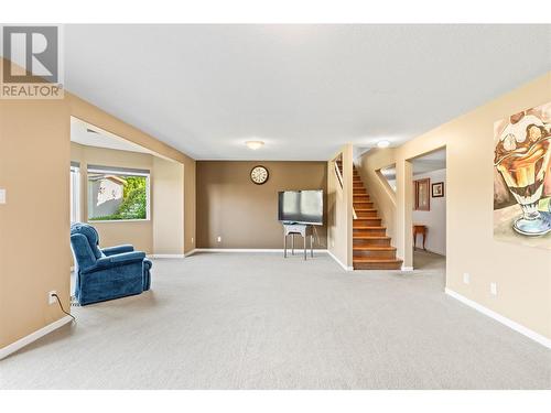 225 Country Estate Drive, Vernon, BC - Indoor