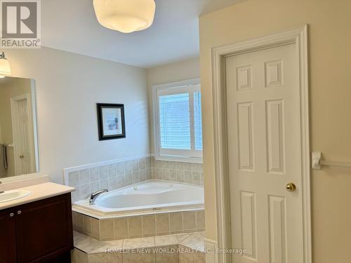 54 Roberson Drive, Ajax, ON - Indoor Photo Showing Bathroom