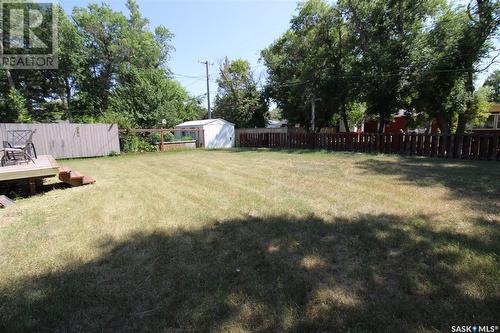 614 Front Street, Eastend, SK - Outdoor