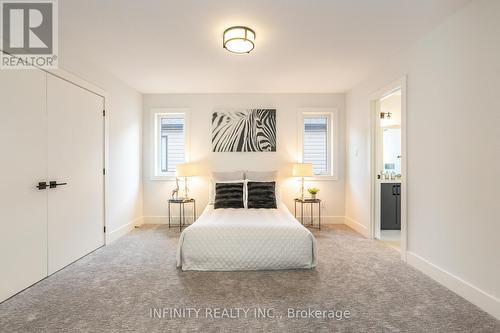 157 Crestview Drive, Middlesex Centre (Kilworth), ON - Indoor Photo Showing Bedroom