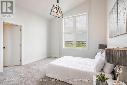 157 Crestview Drive, Middlesex Centre (Kilworth), ON - Indoor Photo Showing Bedroom