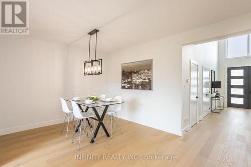 157 Crestview Drive, Middlesex Centre (Kilworth), ON - Indoor Photo Showing Dining Room