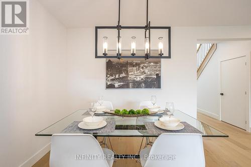 157 Crestview Drive, Middlesex Centre (Kilworth), ON - Indoor Photo Showing Dining Room