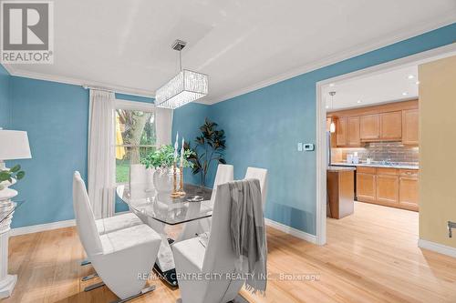 673 Woodcrest Boulevard, London, ON - Indoor Photo Showing Dining Room