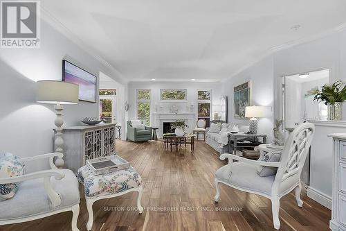 6 - 398 Old Riverside Drive, London, ON - Indoor Photo Showing Living Room