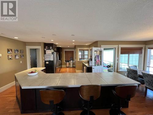 4439 Heritage Crescent, Fort Nelson, BC - Indoor Photo Showing Dining Room