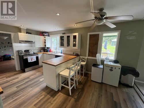 59 Pioneer Way, Fort Nelson, BC - Indoor Photo Showing Kitchen