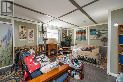 1288 20Th Avenue, Prince George, BC - Indoor Photo Showing Living Room