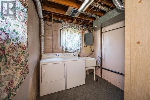 1288 20Th Avenue, Prince George, BC - Indoor Photo Showing Laundry Room