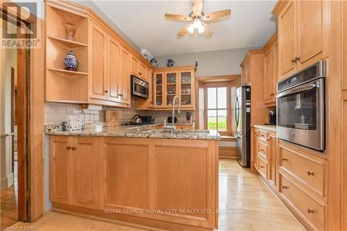 6086 5Th Line, Centre Wellington, ON - Indoor Photo Showing Kitchen