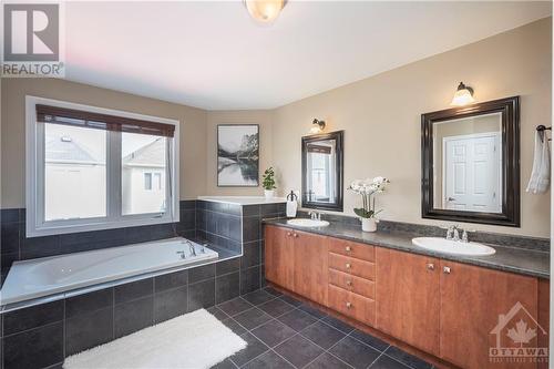 3336 Riverset Crescent, Ottawa, ON - Indoor Photo Showing Bathroom