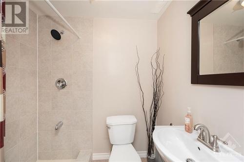 3336 Riverset Crescent, Ottawa, ON - Indoor Photo Showing Bathroom