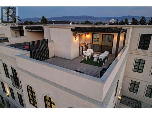 615 Fuller Avenue, Kelowna, BC - Outdoor