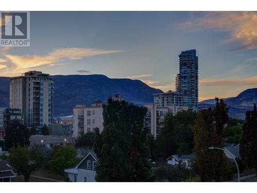 615 Fuller Avenue, Kelowna, BC - Outdoor With View