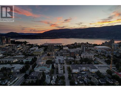 615 Fuller Avenue, Kelowna, BC - Outdoor With View