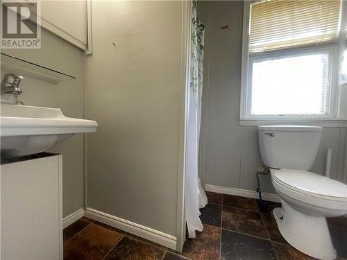 23 Renaud Road, Saint-Antoine, NB - Indoor Photo Showing Bathroom