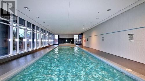 730 - 2885 Bayview Avenue, Toronto (Bayview Village), ON - Indoor Photo Showing Other Room With In Ground Pool