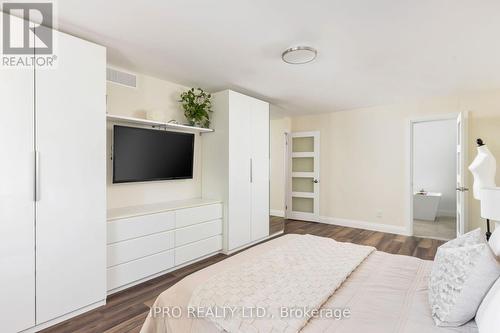 1111 Vanier Drive, Mississauga (Lorne Park), ON - Indoor Photo Showing Bedroom