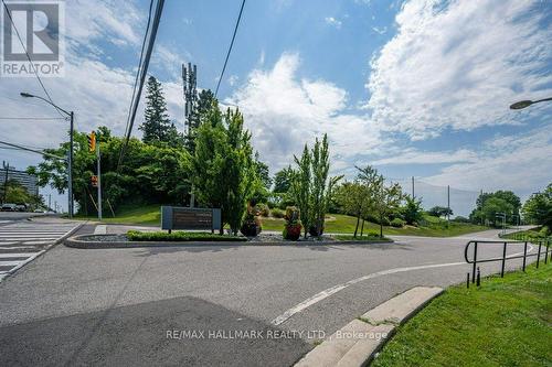 26 Thurrock Road, Toronto (Glenfield-Jane Heights), ON - Outdoor With View