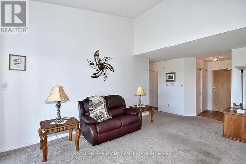 305C - 1099 Clonsilla Avenue, Peterborough (Monaghan), ON - Indoor