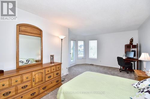 305C - 1099 Clonsilla Avenue, Peterborough (Monaghan), ON - Indoor Photo Showing Bedroom