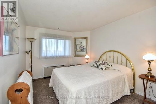 305C - 1099 Clonsilla Avenue, Peterborough (Monaghan), ON - Indoor Photo Showing Bedroom