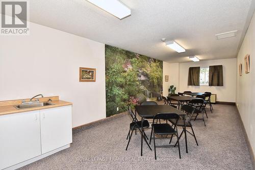 305C - 1099 Clonsilla Avenue, Peterborough (Monaghan), ON - Indoor Photo Showing Dining Room