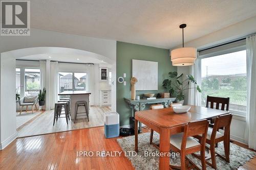 11 Earlsbridge Boulevard, Brampton, ON - Indoor