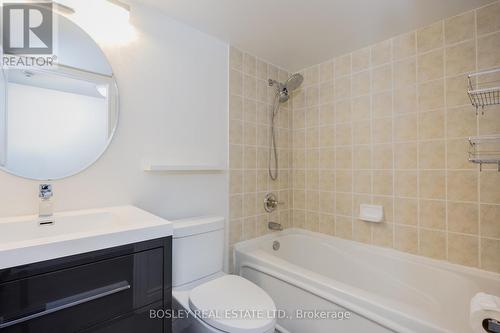 601 - 1103 Leslie Street, Toronto (Banbury-Don Mills), ON - Indoor Photo Showing Bathroom