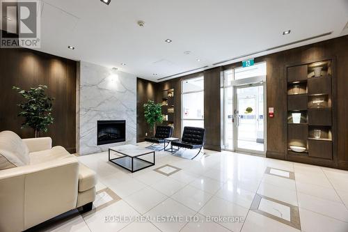 601 - 1103 Leslie Street, Toronto (Banbury-Don Mills), ON - Indoor With Fireplace