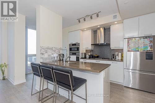 4201 - 99 John Street, Toronto (Waterfront Communities), ON - Indoor Photo Showing Kitchen With Upgraded Kitchen