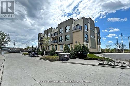 135 - 515 Kingbird Grove, Toronto (Rouge), ON - Outdoor With Facade