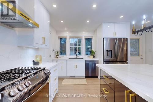 24 Cresser Avenue, Whitby, ON - Indoor Photo Showing Kitchen With Stainless Steel Kitchen With Upgraded Kitchen