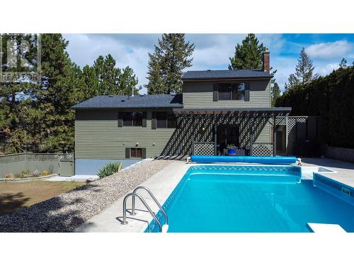 3999 Eastwood Court, Kelowna, BC - Outdoor With In Ground Pool