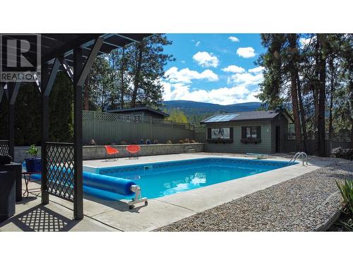 3999 Eastwood Court, Kelowna, BC - Outdoor With In Ground Pool