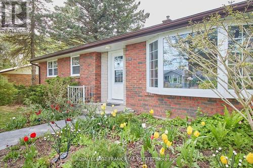 102 Sanford Street, Brighton, ON - Outdoor