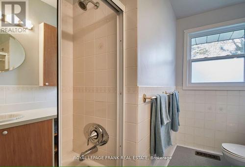 102 Sanford Street, Brighton, ON - Indoor Photo Showing Bathroom