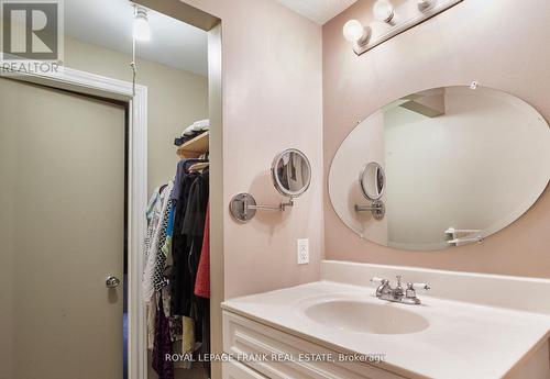 102 Sanford Street, Brighton, ON - Indoor Photo Showing Bathroom