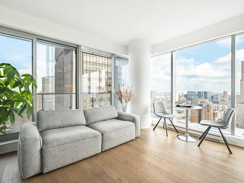 Salon - 3202-720 Rue St-Jacques, Montréal (Ville-Marie), QC - Indoor Photo Showing Living Room