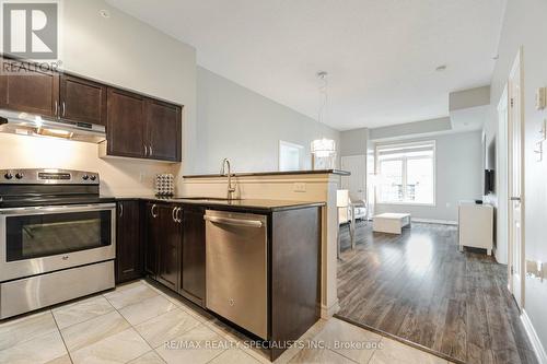 403 - 1460 Main Street E, Milton (Dempsey), ON - Indoor Photo Showing Kitchen