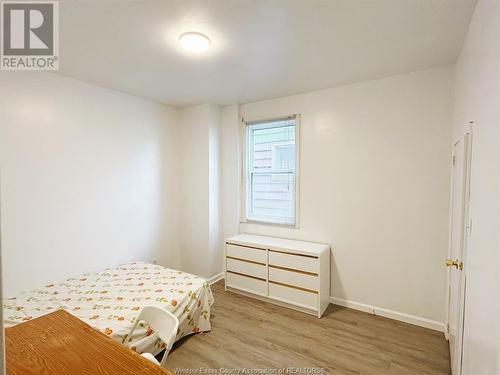 966 Bruce Avenue Unit# Main, Windsor, ON - Indoor Photo Showing Bedroom