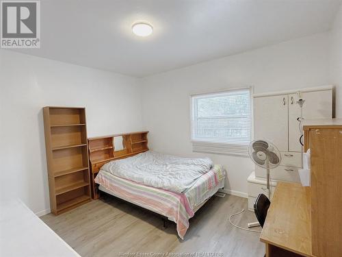 966 Bruce Avenue Unit# Main, Windsor, ON - Indoor Photo Showing Bedroom