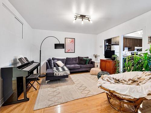 Salon - 5837  - 5839A Rue De St-Vallier, Montréal (Rosemont/La Petite-Patrie), QC - Indoor Photo Showing Living Room