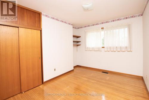 9 Sunray Avenue, London, ON - Indoor Photo Showing Other Room