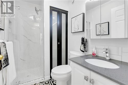 93 Barnet Boulevard, Renfrew, ON - Indoor Photo Showing Bathroom