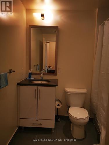 1203 - 825 Church Street, Toronto (Rosedale-Moore Park), ON - Indoor Photo Showing Bathroom