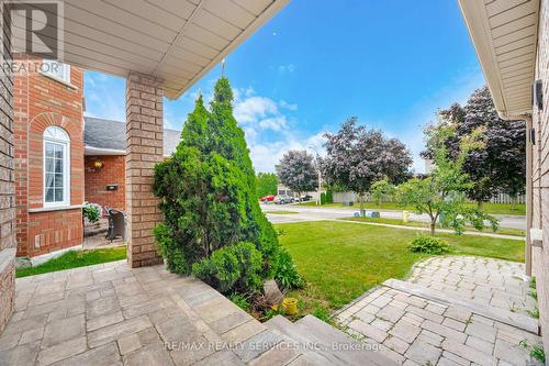 67 Griffen Place, Whitby (Rolling Acres), ON 