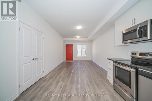 207 - 2635 William Jackson Drive, Pickering (Duffin Heights), ON - Indoor Photo Showing Kitchen