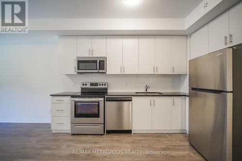 207 - 2635 William Jackson Drive, Pickering (Duffin Heights), ON - Indoor Photo Showing Kitchen With Stainless Steel Kitchen