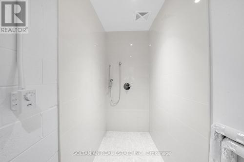 319 - 2369 Danforth Avenue, Toronto (East End-Danforth), ON - Indoor